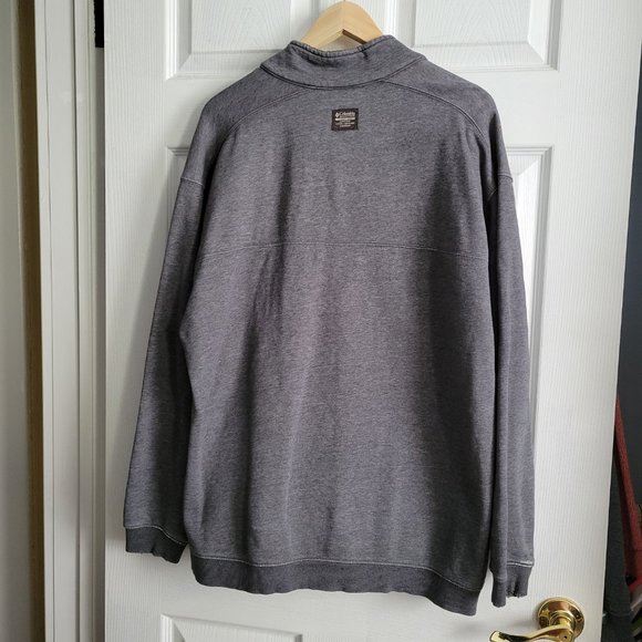 Columbia 1/4 Zip Sweatshirt - Picture 5 of 9
